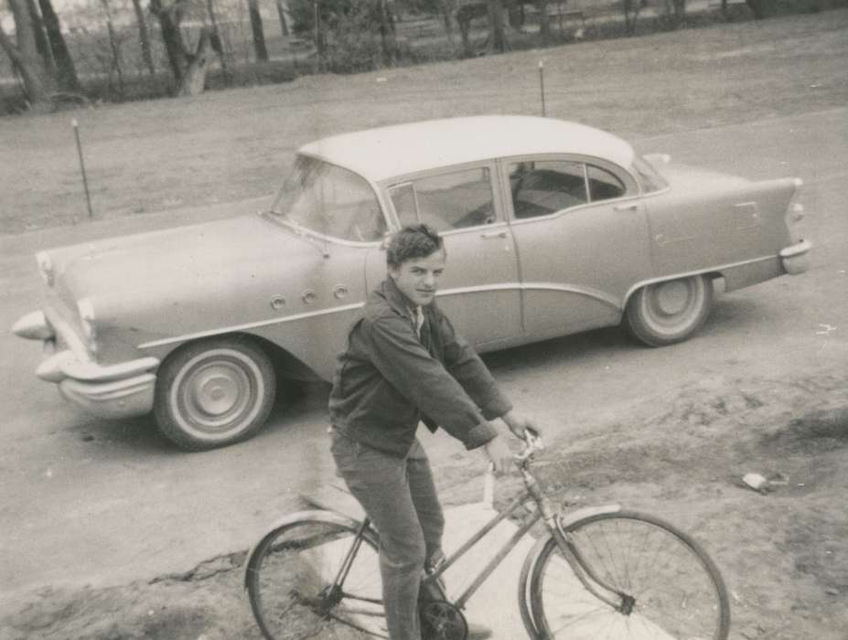 Tama, IA, Iowa, bike, Children, car, Portraits - Individual, Salway, Evelyn, bicycle, history of Iowa, Motorized Vehicles, Iowa History