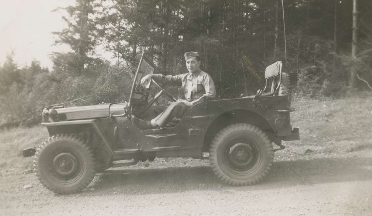 Military and Veterans, wwii, history of Iowa, uniform, Iowa History, Motorized Vehicles, jeep, army, Good, Tiffany, Iowa