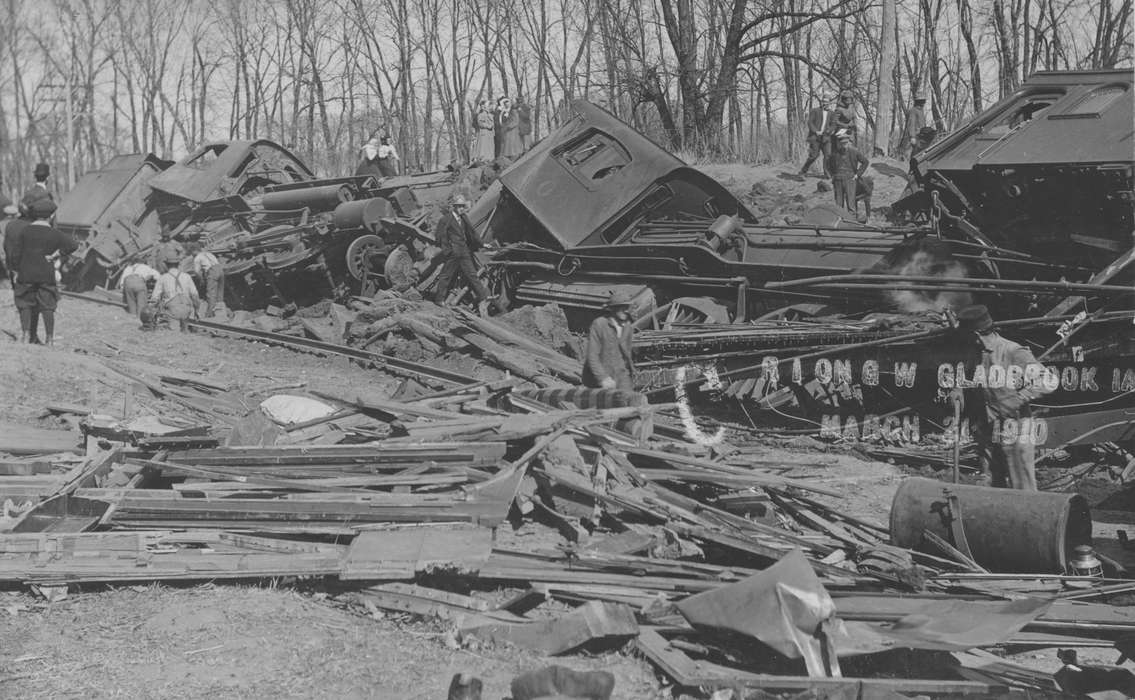 train crash, history of Iowa, Iowa History, Wrecks, locomotive, Motorized Vehicles, Gladbrook, IA, Iowa, train, Reinhard, Lisa
