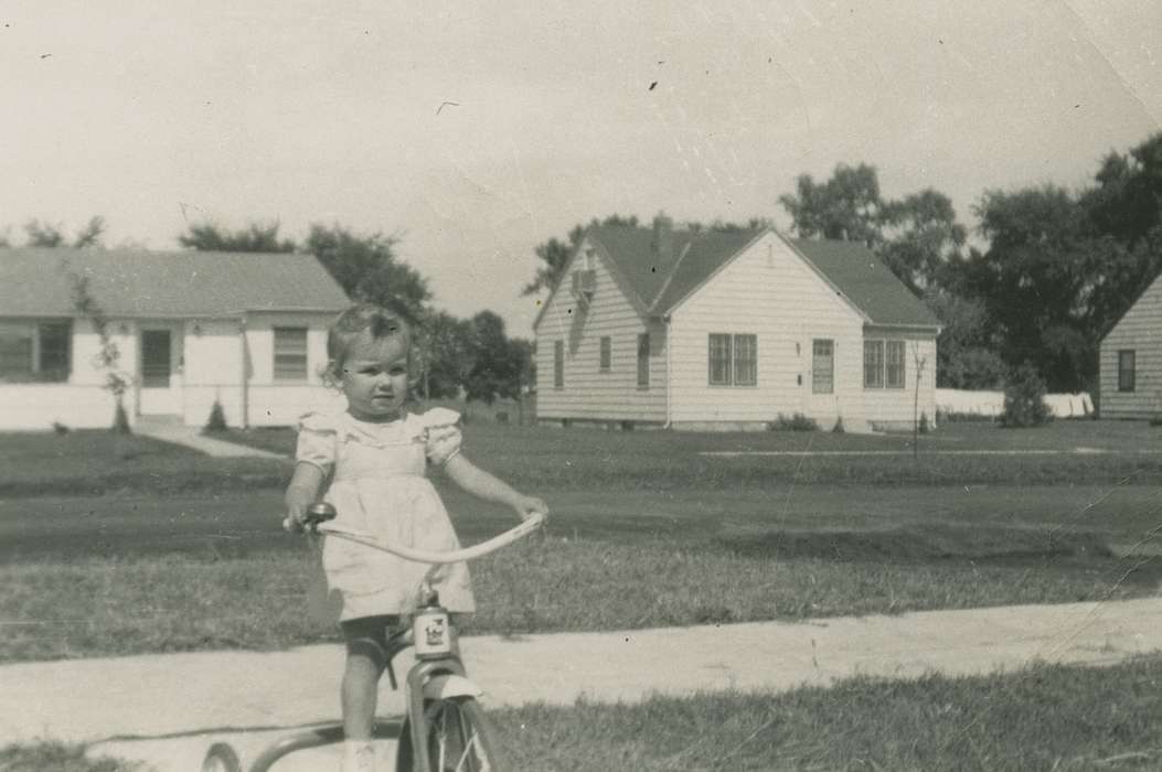 Spencer, IA, history of Iowa, Iowa History, Christopher, Diane, Iowa, tricycle, Outdoor Recreation, Children, Portraits - Individual