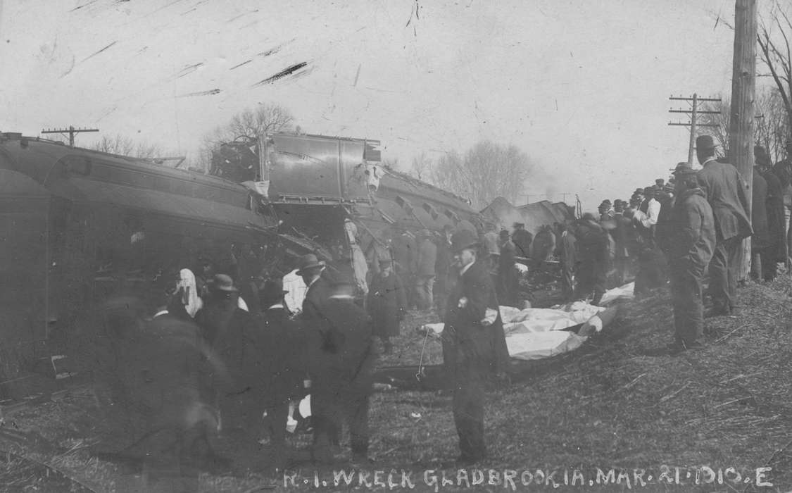 Wrecks, train, Iowa, Reinhard, Lisa, Iowa History, history of Iowa, Motorized Vehicles, Gladbrook, IA