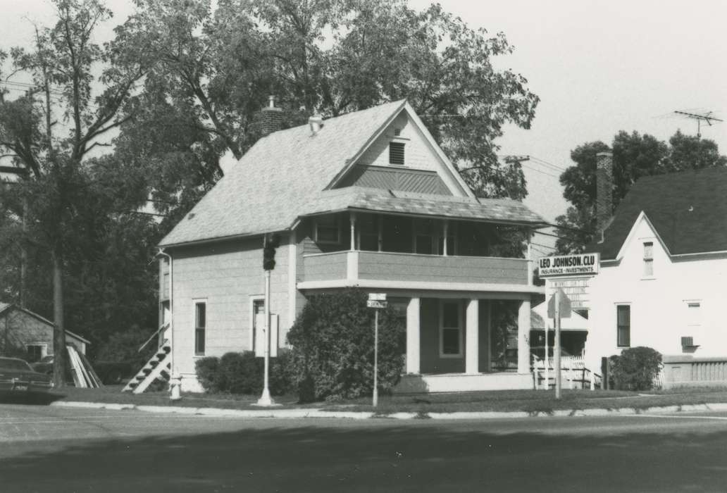 history of Iowa, Iowa History, insurance, Businesses and Factories, Iowa, Homes, house, Waverly Public Library