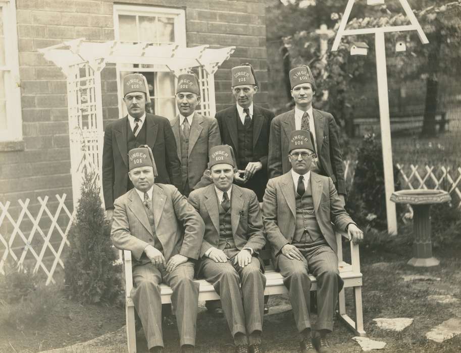 Portraits - Group, fez, Iowa, tarboosh, Waterloo, IA, Businesses and Factories, Barber, Jackie, Labor and Occupations, singer sewing, history of Iowa, Iowa History