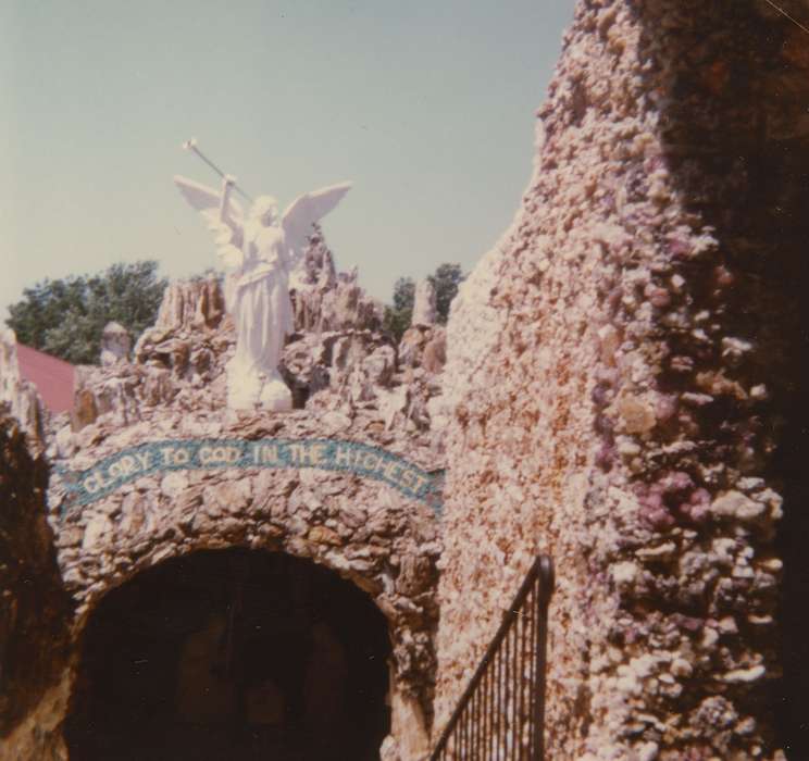 West Bend, IA, history of Iowa, Religious Structures, Iowa History, Wilson, Jane, Iowa, grotto
