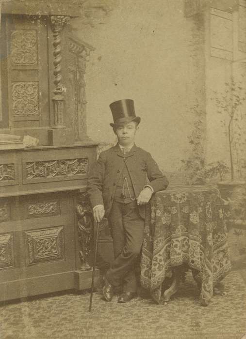 vest, pocket watch chain, sack coat, Burlington, IA, history of Iowa, Iowa History, painted backdrop, cane, pattern carpet, Olsson, Ann and Jons, Iowa, little person, tablecloth, carte de visite, top hat, Portraits - Individual