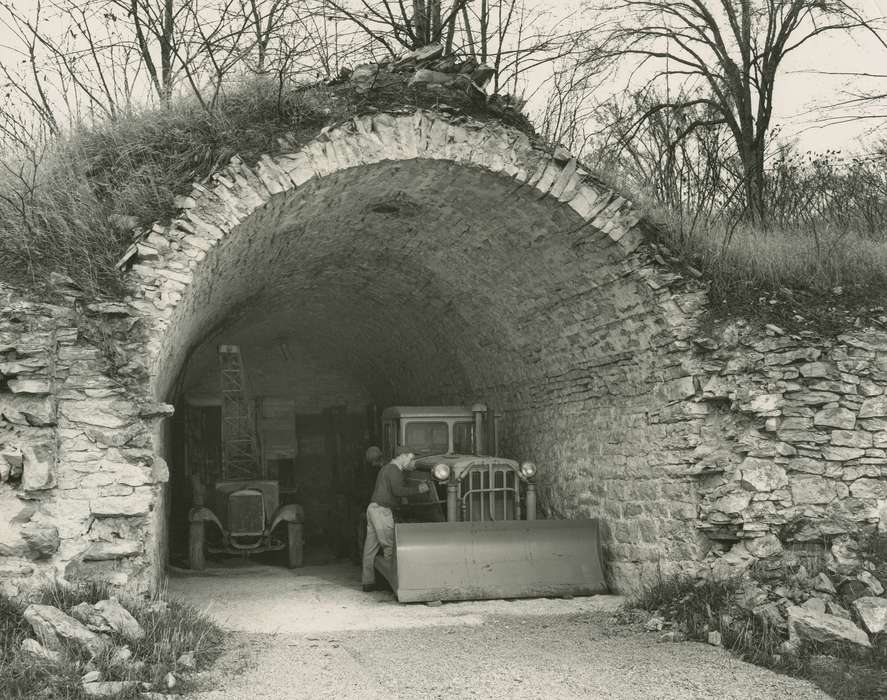 history of Iowa, Businesses and Factories, Waverly, IA, Waverly Public Library, Iowa, heavy machinery, Motorized Vehicles, tunnel, Iowa History, correct date needed, Labor and Occupations