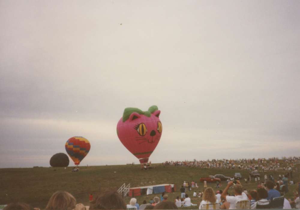 hot air balloon, Iowa History, Iowa, Boylan, Margie, Indianola, IA, Leisure, Fairs and Festivals, history of Iowa