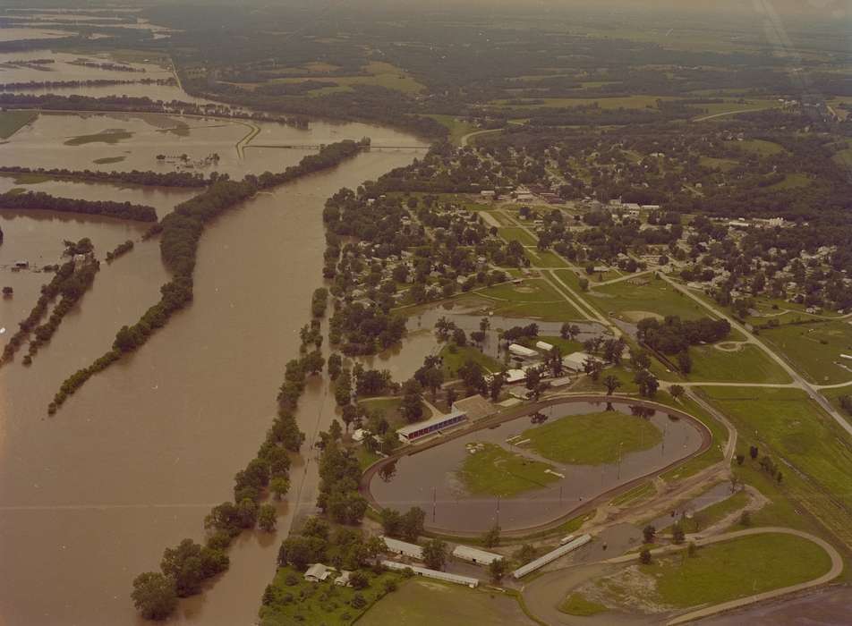 Businesses and Factories, Eldon, IA, stadium, Cities and Towns, Iowa History, Iowa, field, Floods, Lemberger, LeAnn, water, fairground, river, history of Iowa