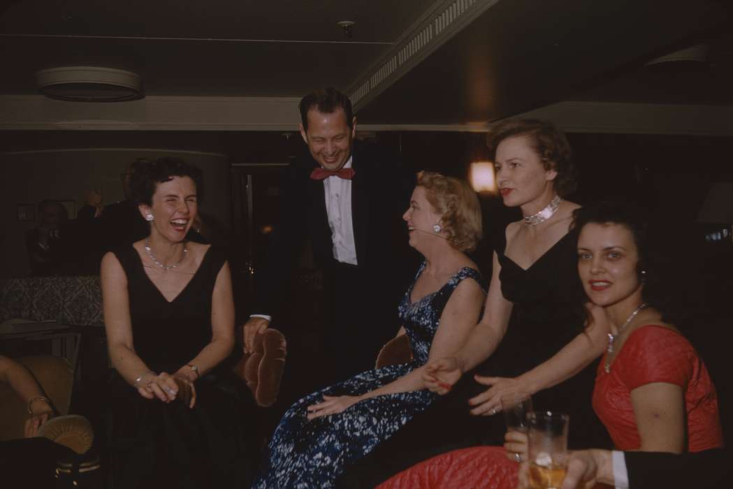 candid, Sack, Renata, IA, Iowa, jewelry, Leisure, social, laughing, black dresses, history of Iowa, dress, party, red dress, women, bow tie, Iowa History