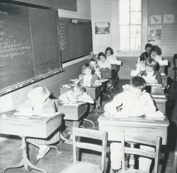 rural school, history of Iowa, Iowa History, children, one room schoolhouse, Iowa, Schools and Education, Waverly Public Library