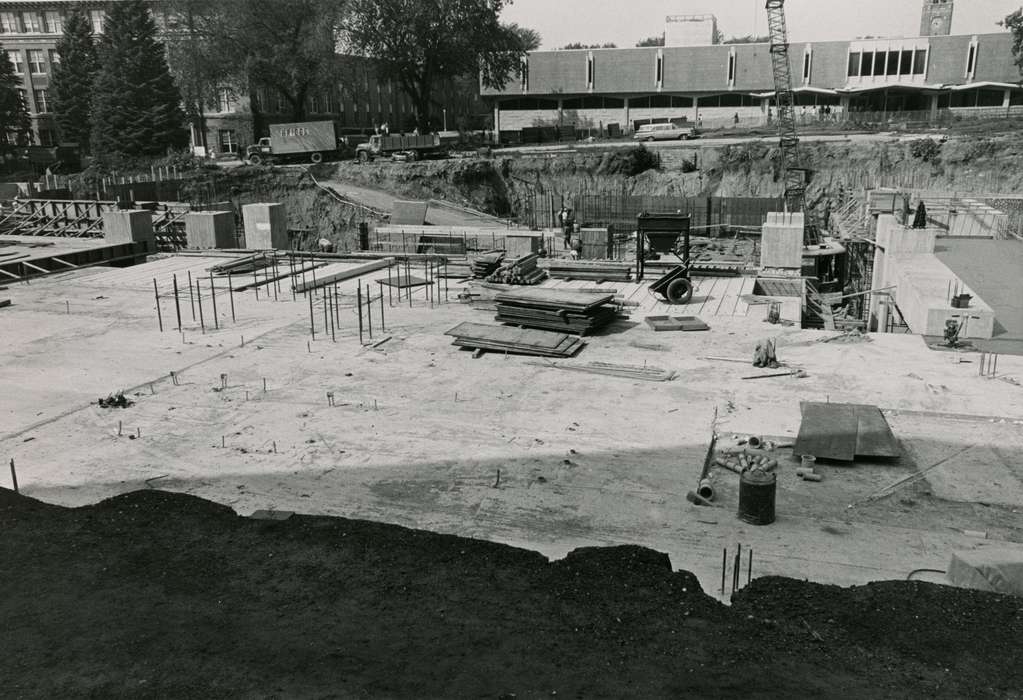 construction materials, Iowa History, building, construction equipment, construction, university of northern iowa, UNI Special Collections & University Archives, Iowa, history of Iowa, Schools and Education, uni, Labor and Occupations