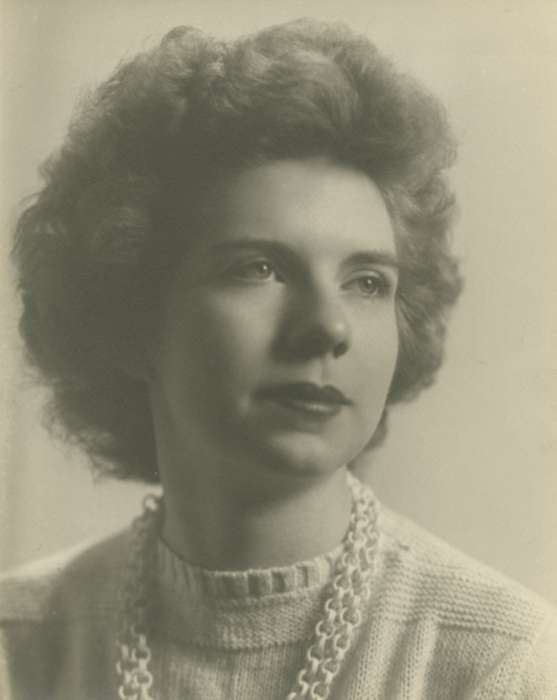 woman, Portraits - Individual, Iowa History, USA, Iowa, history of Iowa, Barber, Jackie