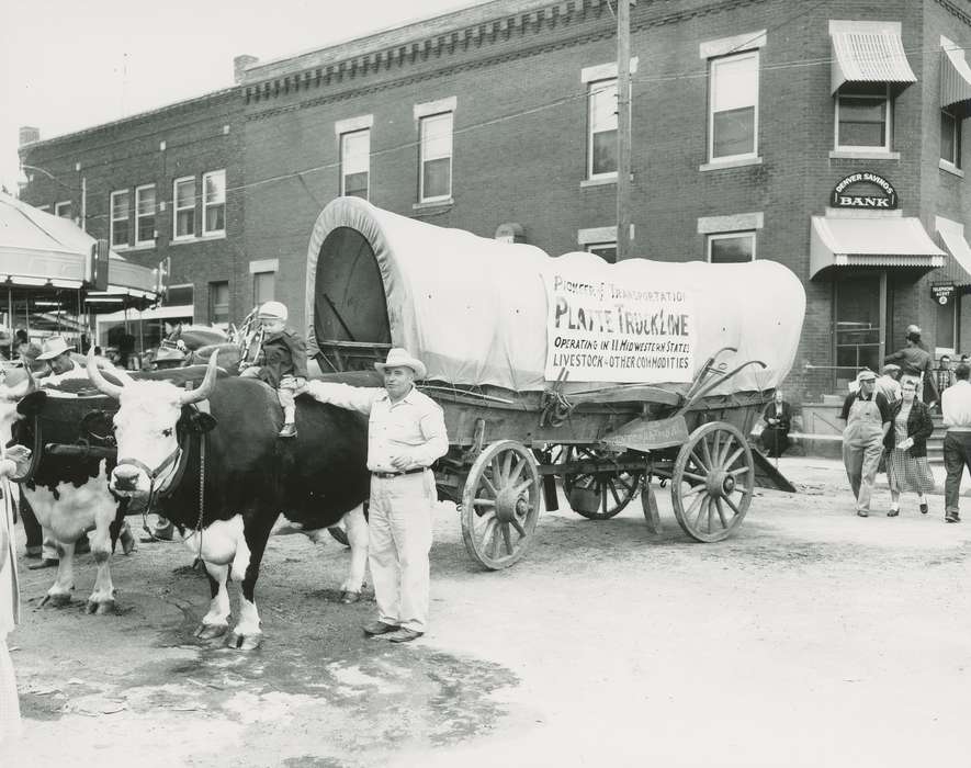 Portraits - Group, history of Iowa, Iowa History, covered wagon, Entertainment, Animals, brick building, oxen, yoke, Iowa, boy, Children, Waverly Public Library, Denver, IA, bank