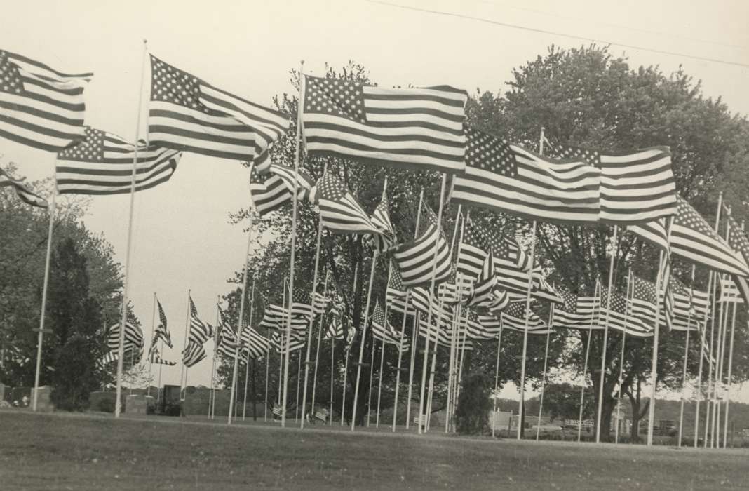 flag, Military and Veterans, Cemeteries and Funerals, Iowa History, history of Iowa, american flag display, Civic Engagement, american flag, Holidays, Iowa, Waverly Public Library