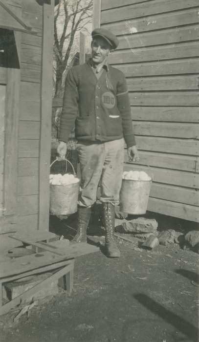 history of Iowa, Portraits - Individual, Iowa History, Webster City, IA, cap, egg, Iowa, McMurray, Doug, Labor and Occupations