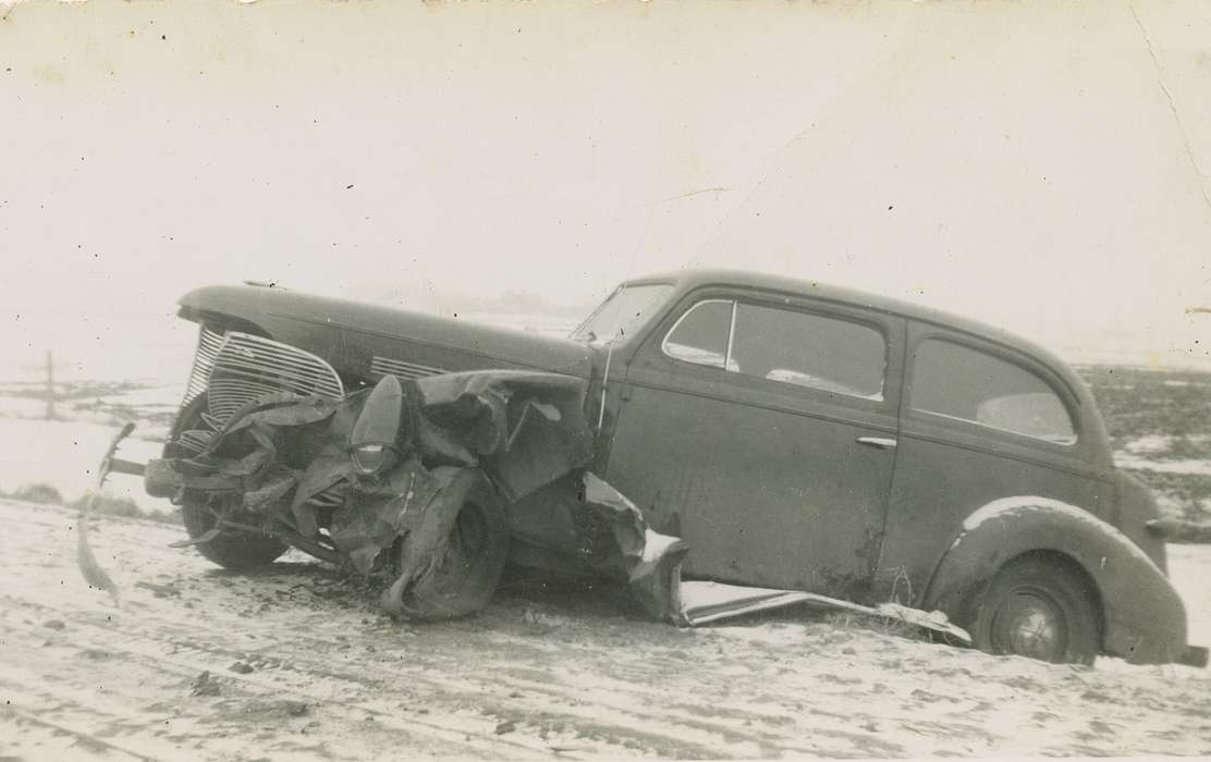 collision, car, Vsetecka, Delores, Fort Atkinson, IA, Wrecks, Iowa, Motorized Vehicles, history of Iowa, Iowa History