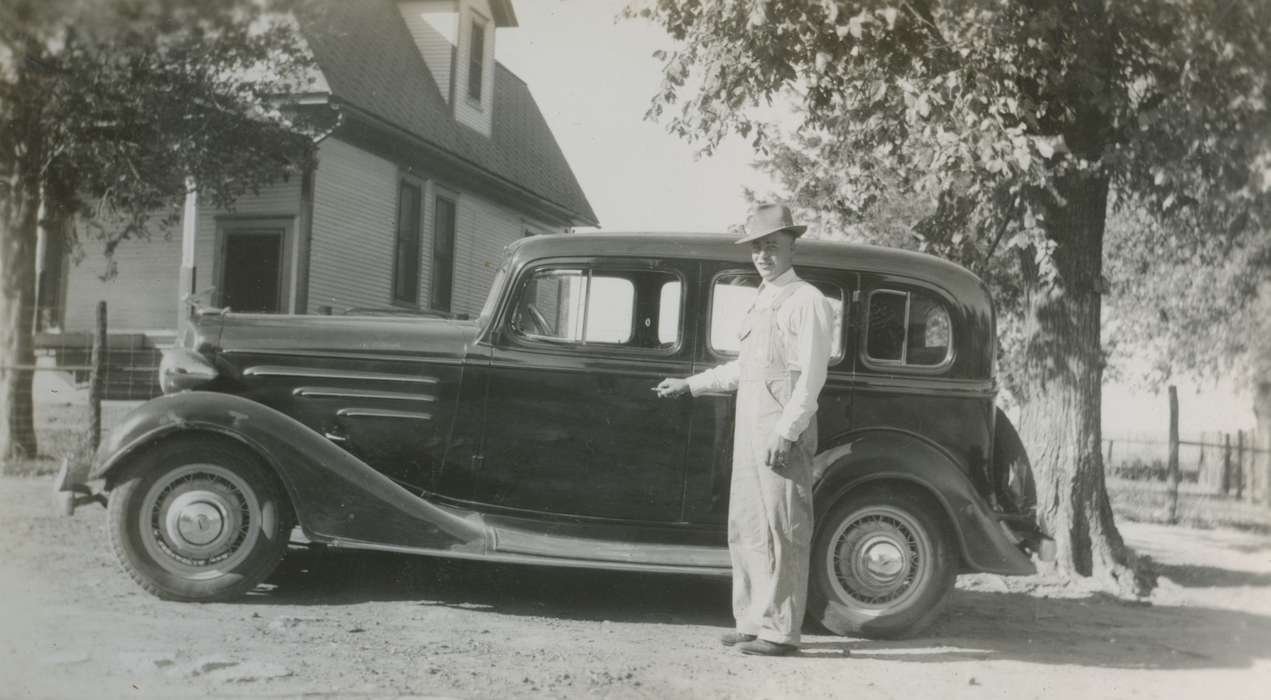 history of Iowa, Iowa History, Motorized Vehicles, Stockton, IA, car, Knutsen, Harry & Char, Iowa, tree, house, Portraits - Individual