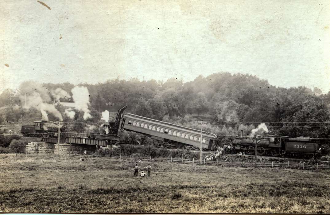bridge, history of Iowa, Iowa History, Wrecks, Motorized Vehicles, train, Anamosa Library & Learning Center, Iowa, Anamosa, IA