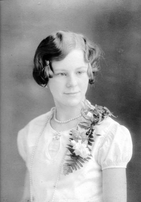 corsage, necklace, Iowa History, Iowa, history of Iowa, hairstyle, Portraits - Individual, Cedar Falls, IA, flower, pearls, Walker, Erik