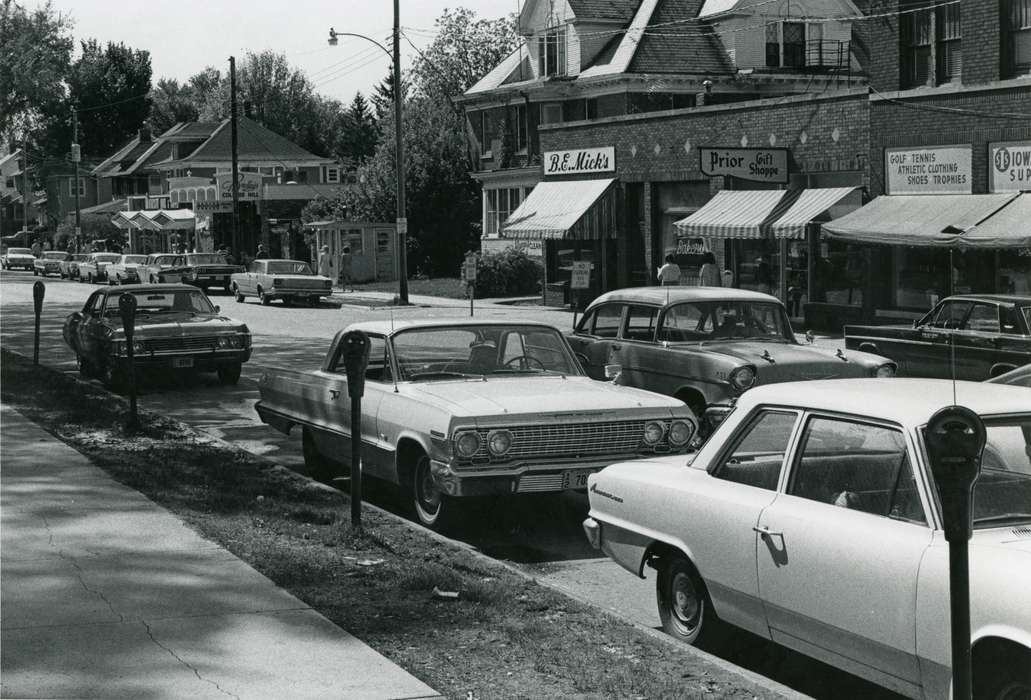 Businesses and Factories, parking meter, store front, car, Cities and Towns, Iowa History, Iowa, Motorized Vehicles, university of northern iowa, uni, college hill, UNI Special Collections & University Archives, Main Streets & Town Squares, Cedar Falls, IA, history of Iowa