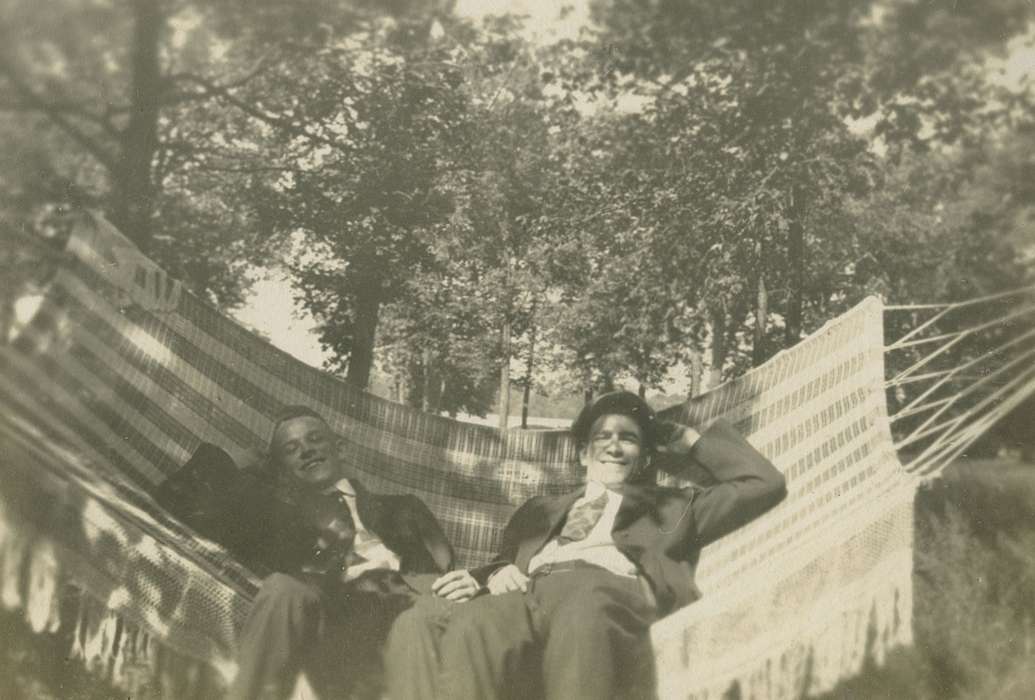 IA, hammock, history of Iowa, Iowa, Leisure, Iowa History, LeQuatte, Sue, Portraits - Group