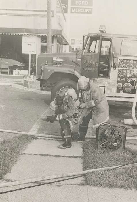 history of Iowa, Iowa History, Waverly, IA, fan, fire truck, Iowa, firemen, Cities and Towns, Waverly Public Library, Labor and Occupations