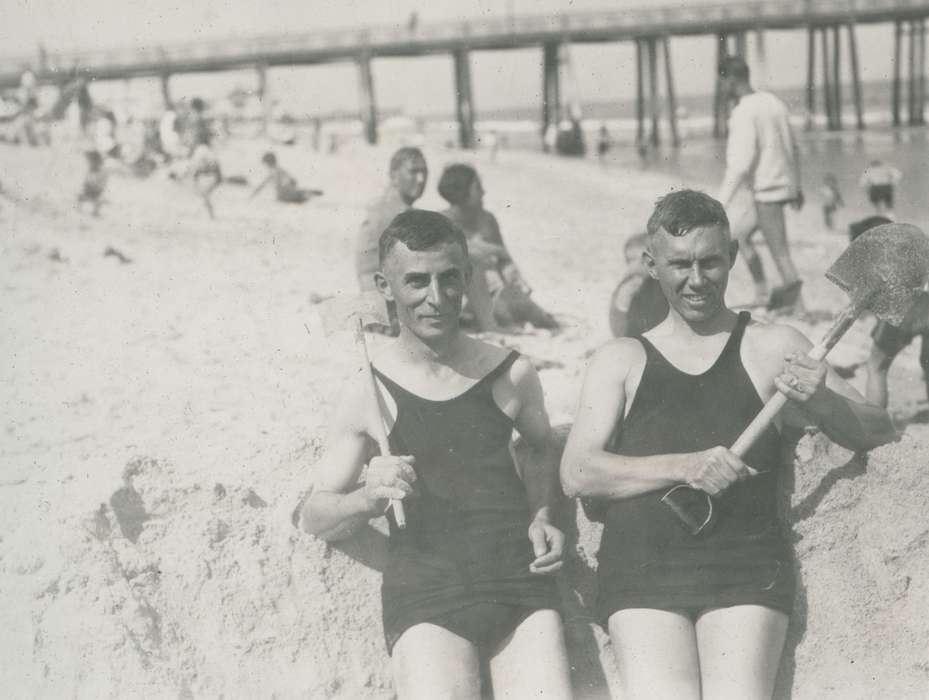 Outdoor Recreation, Portraits - Group, Travel, Iowa, pier, shovel, atlantic ocean, McMurray, Doug, bathing suit, Leisure, sand, swimsuit, ocean, history of Iowa, beach, Ocean Grove, NJ, Iowa History