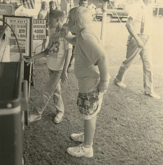 summer, Children, history of Iowa, Waverly Public Library, Waverly, IA, Iowa, Leisure, Iowa History, snow cone