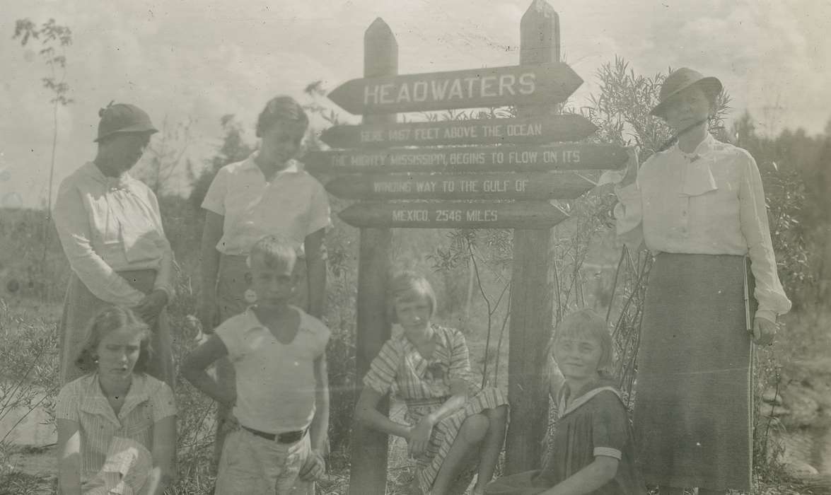 Portraits - Group, Travel, history of Iowa, Iowa History, Families, Iowa, Children, McMurray, Doug, sign, MN