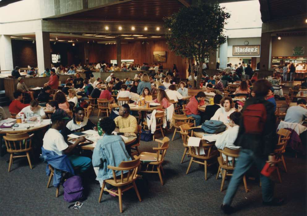 Food and Meals, hardee's, Iowa, cafeteria, UNI Special Collections & University Archives, Schools and Education, uni, african american, university of northern iowa, People of Color, maucker union, university, Cedar Falls, IA, student union, history of Iowa, Iowa History