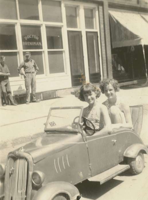 Main Streets & Town Squares, history of Iowa, Iowa History, Mortenson, Jill, Motorized Vehicles, Businesses and Factories, car, Iowa, Ackley, IA, Children