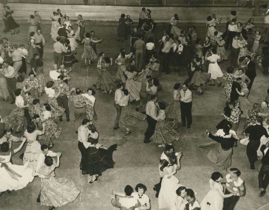 square dance, Henderson, Jesse, history of Iowa, Iowa, Iowa History, Entertainment, Waterloo, IA