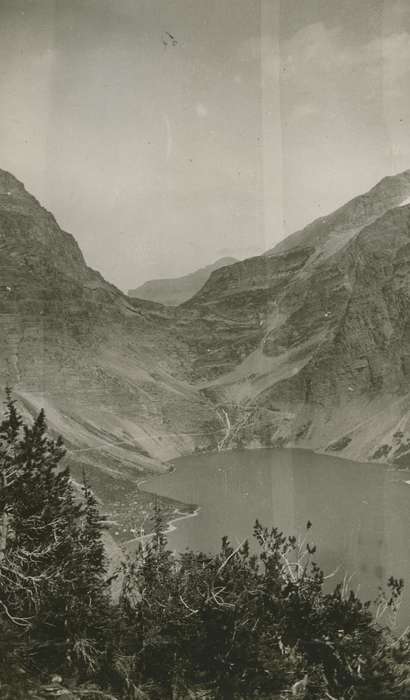 Landscapes, Travel, Iowa, McMurray, Doug, Glacier National Park, MT, Lakes, Rivers, and Streams, lake, mountain, history of Iowa, glacier national park, Iowa History