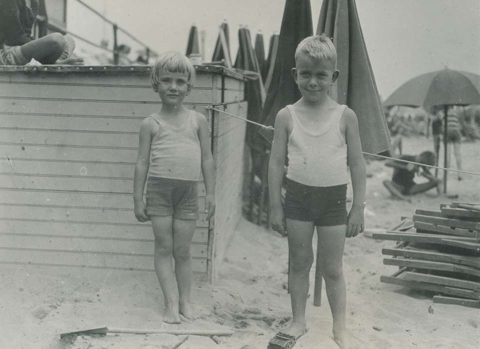 Portraits - Group, boy, Travel, Iowa, McMurray, Doug, bathing suit, Children, sand, swimsuit, umbrella, girl, history of Iowa, beach, Ocean Grove, NJ, Iowa History