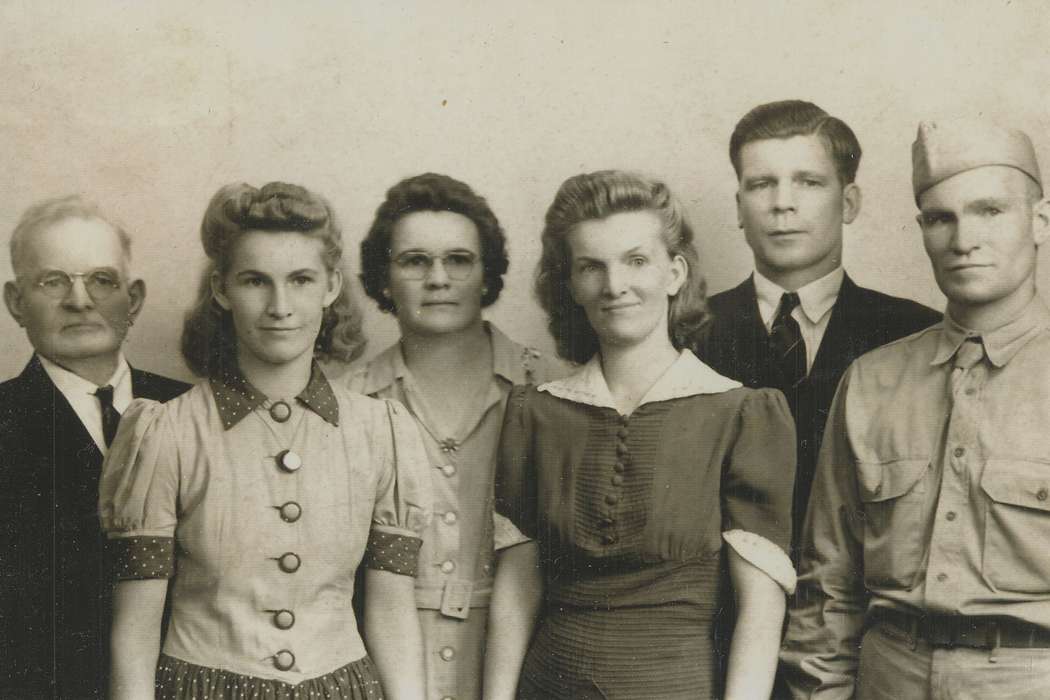 Portraits - Group, history of Iowa, uniform, IA, Iowa History, Iowa, Fredericks, Robert