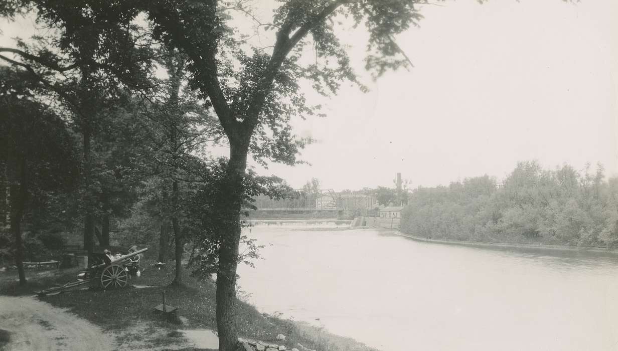 Hatcher, Cecilia, bridge, history of Iowa, Iowa History, canon, Lakes, Rivers, and Streams, river, Iowa, Landscapes, Anamosa, IA, park