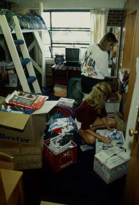 Iowa History, Iowa, Schools and Education, university of northern iowa, uni, crate, UNI Special Collections & University Archives, box, dorm room, Cedar Falls, IA, history of Iowa