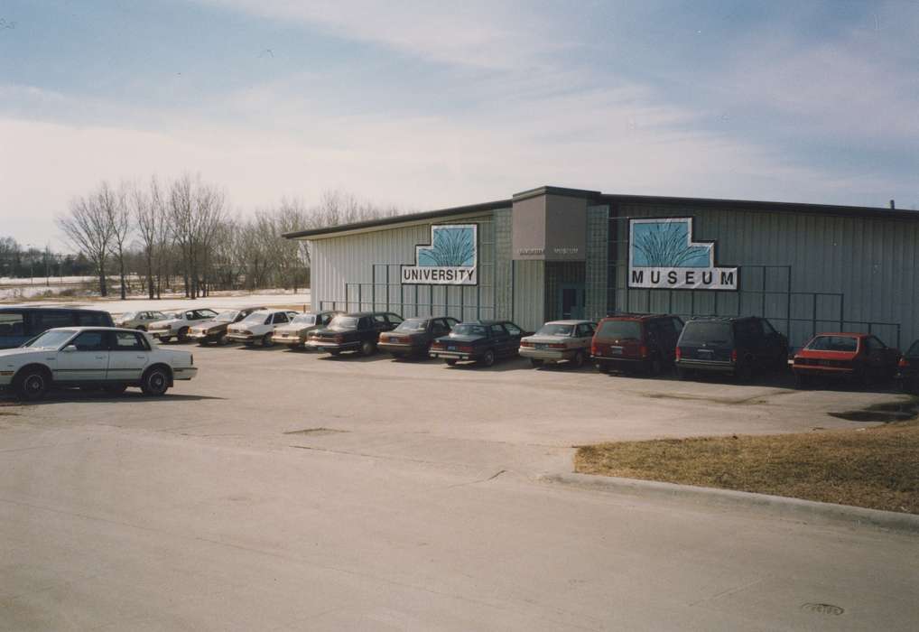 museum, history of Iowa, Iowa, Motorized Vehicles, university of northern iowa, uni, Iowa History, Schools and Education, University of Northern Iowa Museum, Cedar Falls, IA, cars