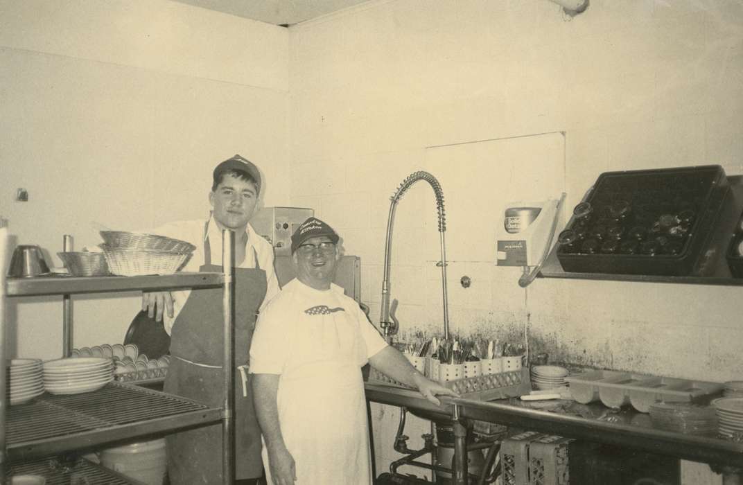 Portraits - Group, Waverly Public Library, baskets, Iowa History, history of Iowa, cleaning, Businesses and Factories, Waverly, IA, man, sink, plate, Iowa, silverware, hat, Labor and Occupations
