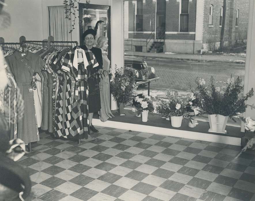 checker, vase, mannequin, dresses, tile, history of Iowa, hat, storefront, Main Streets & Town Squares, flowers, Iowa, Cities and Towns, Waverly Public Library, Businesses and Factories, Iowa History, plaid