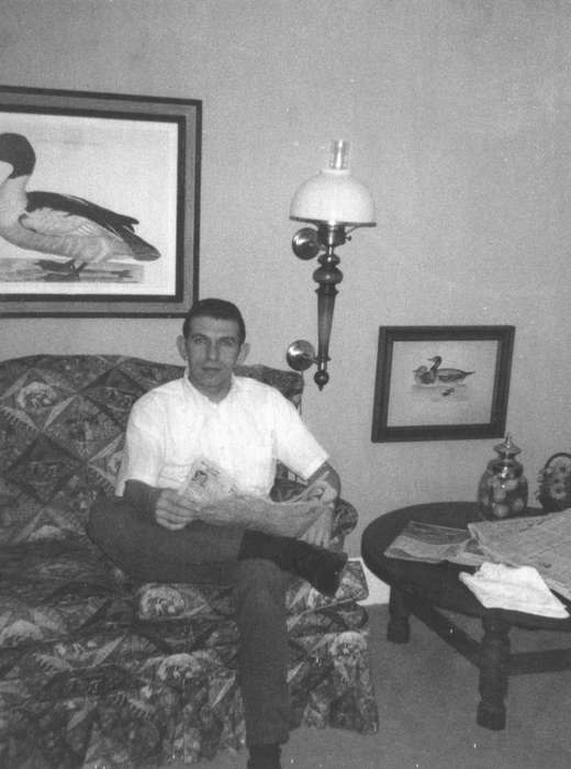 history of Iowa, Spirit Lake, IA, newspaper, Iowa History, Suarez, Christine, duck, Iowa, living room, Homes, Portraits - Individual