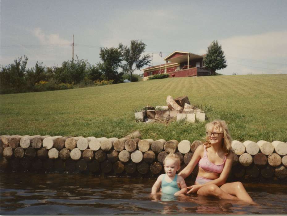 history of Iowa, Iowa History, IA, Families, swimmers, Lakes, Rivers, and Streams, Wilson, Anna, Iowa, Children, Leisure