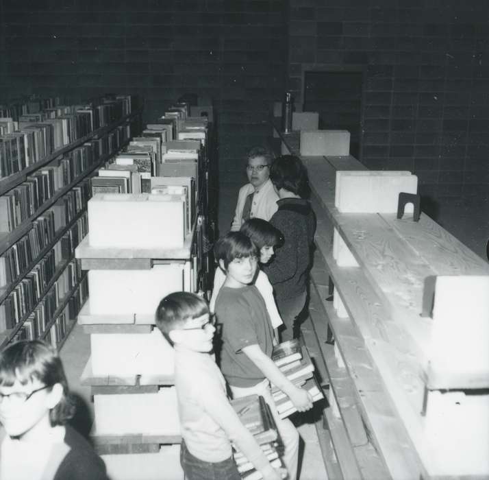 history of Iowa, Iowa History, children, Civic Engagement, books, library, bookshelf, Iowa, Schools and Education, Children, Waverly Public Library