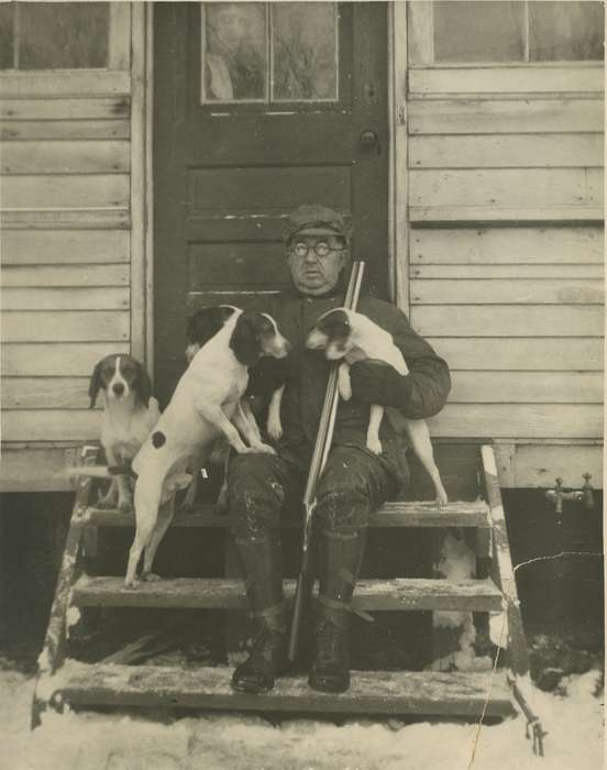 history of Iowa, Iowa History, Winter, Animals, gun, glasses, Bergeson, Marilyn, man, Iowa, shotgun, Outdoor Recreation, Des Moines, IA, dog, hunting, Portraits - Individual