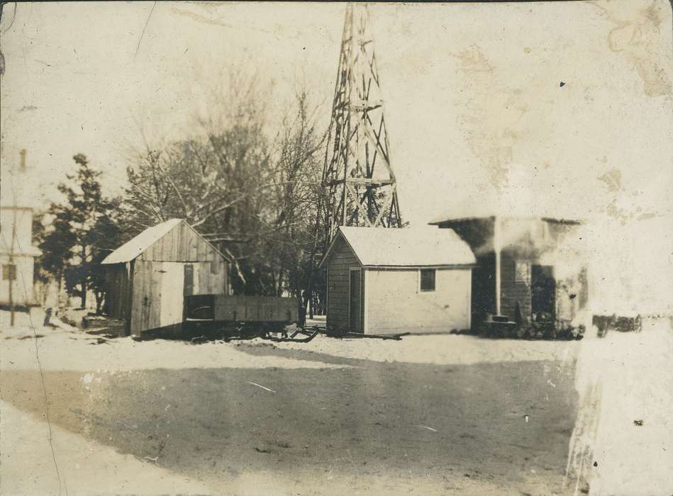 shed, IA, history of Iowa, snow, Neessen, Ben, sleigh, Iowa, shadow, Iowa History