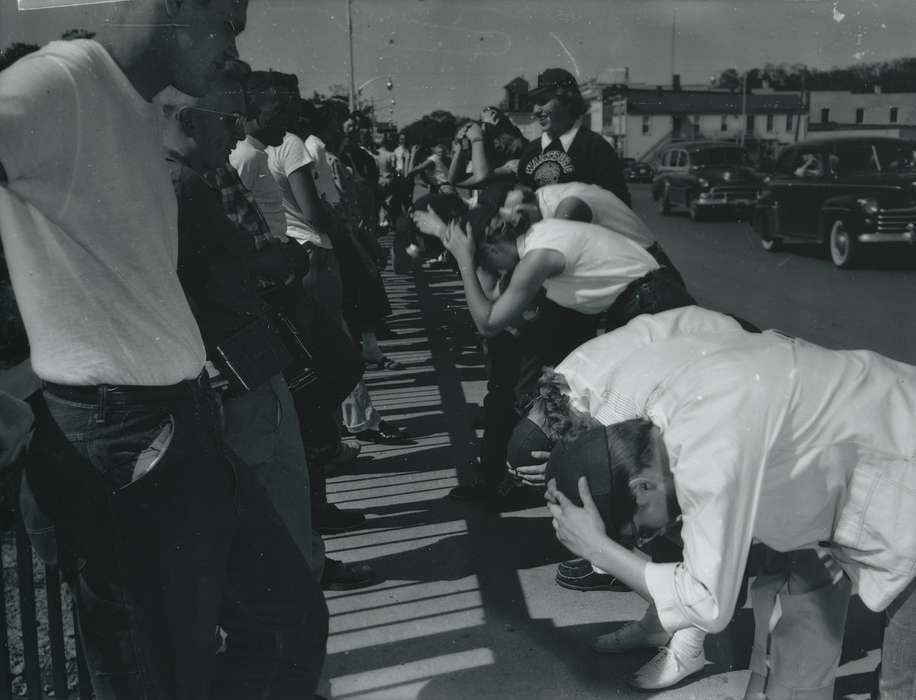 history of Iowa, Waverly Public Library, Iowa, car, Motorized Vehicles, men, bowing, Iowa History, Cities and Towns, IA