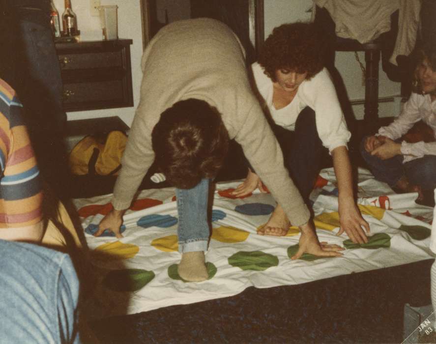 history of Iowa, Iowa History, Ames, IA, game, twister, Iowa, Phipps, Kristi, Homes, Leisure