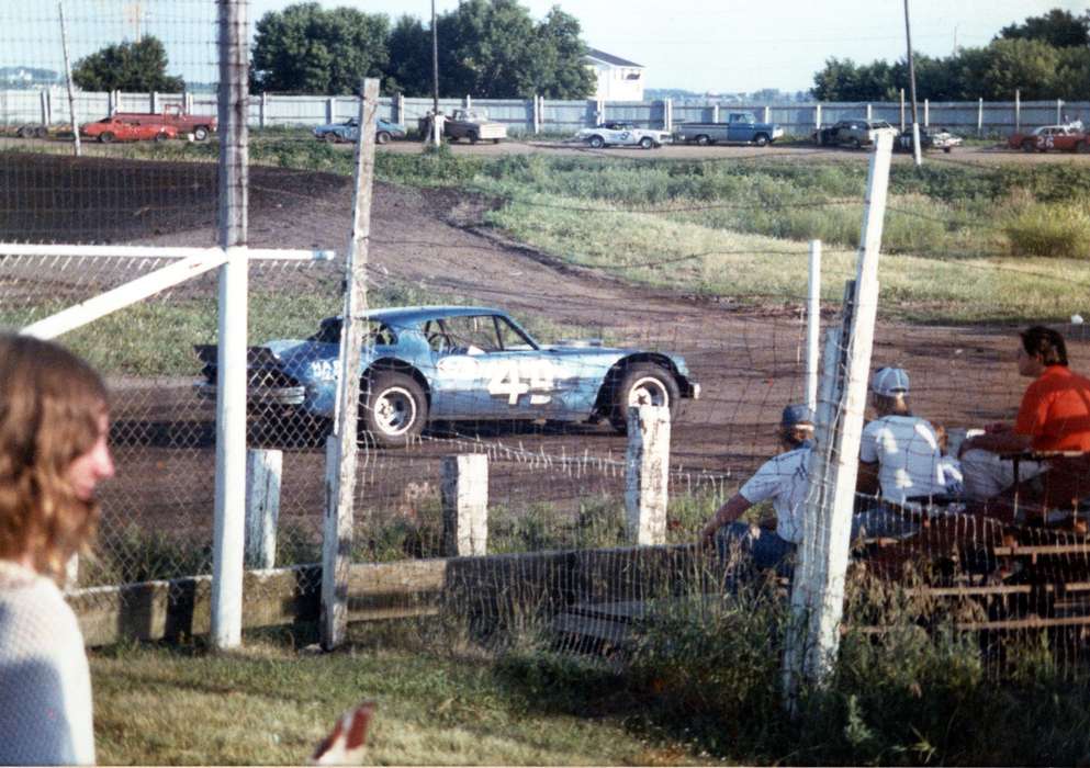 tunis speedway, racecar, history of Iowa, Iowa History, Entertainment, Motorized Vehicles, Volgarino, Jim, Sports, stockcar, Iowa, Waterloo, IA