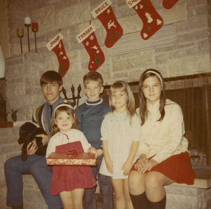 Portraits - Group, history of Iowa, Iowa History, Fink-Bowman, Janna, Holidays, West Union, IA, Iowa, Children