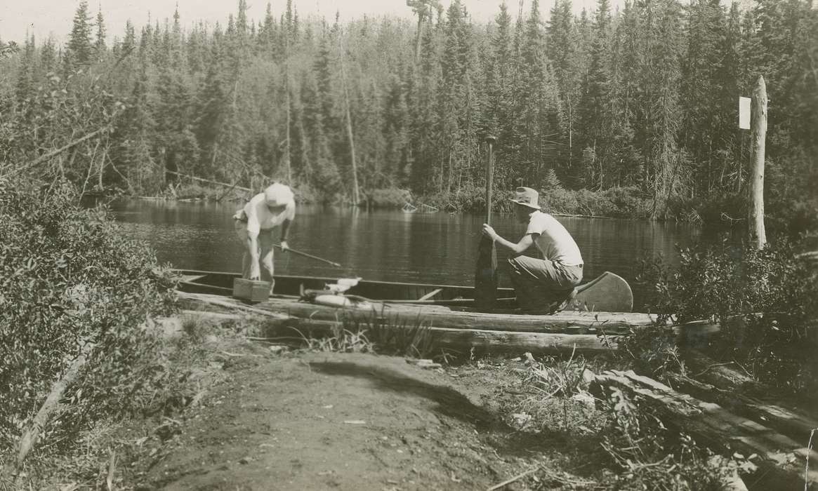 canoe, Travel, history of Iowa, McMurray, Doug, Iowa, Lakes, Rivers, and Streams, MN, Iowa History, Outdoor Recreation